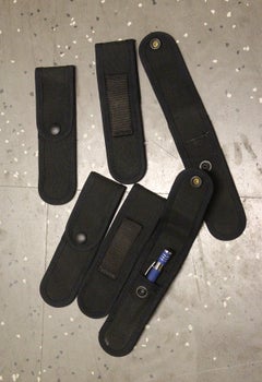 Brittipoliisin kyn&auml;tasku, hyv&auml;kuntoinen