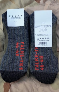 Hollannin Falke TK-1 Saapassukat,  k&auml;ytt&auml;m&auml;tt&ouml;m&auml;t