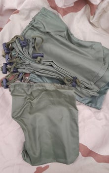 Hollannin Pieni Vihre&auml; Nylonpussi, Uudenveroinen