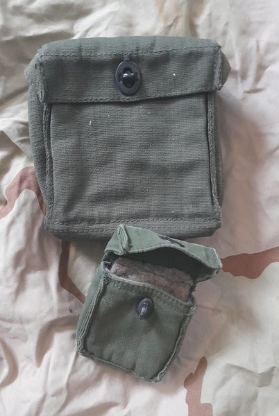 Brittien m58 pehmustetut taskut , Hyv&auml;kuntoisia